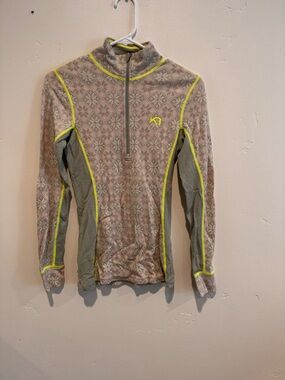 Kari Traa Half-Zip Patterned Base Layer with Neon Trim